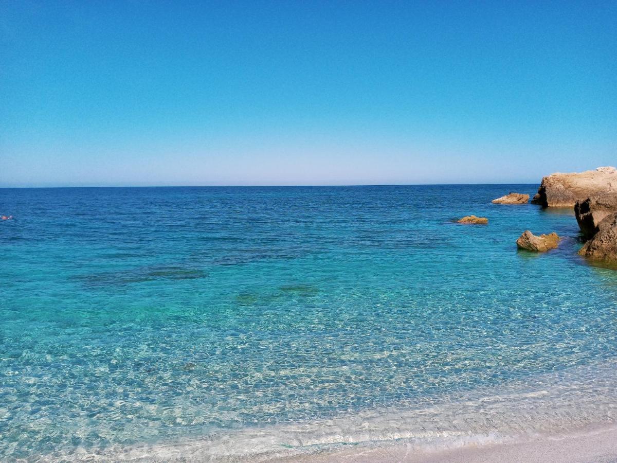 Agriturismo Il Melograno Riola Sardo Bagian luar foto