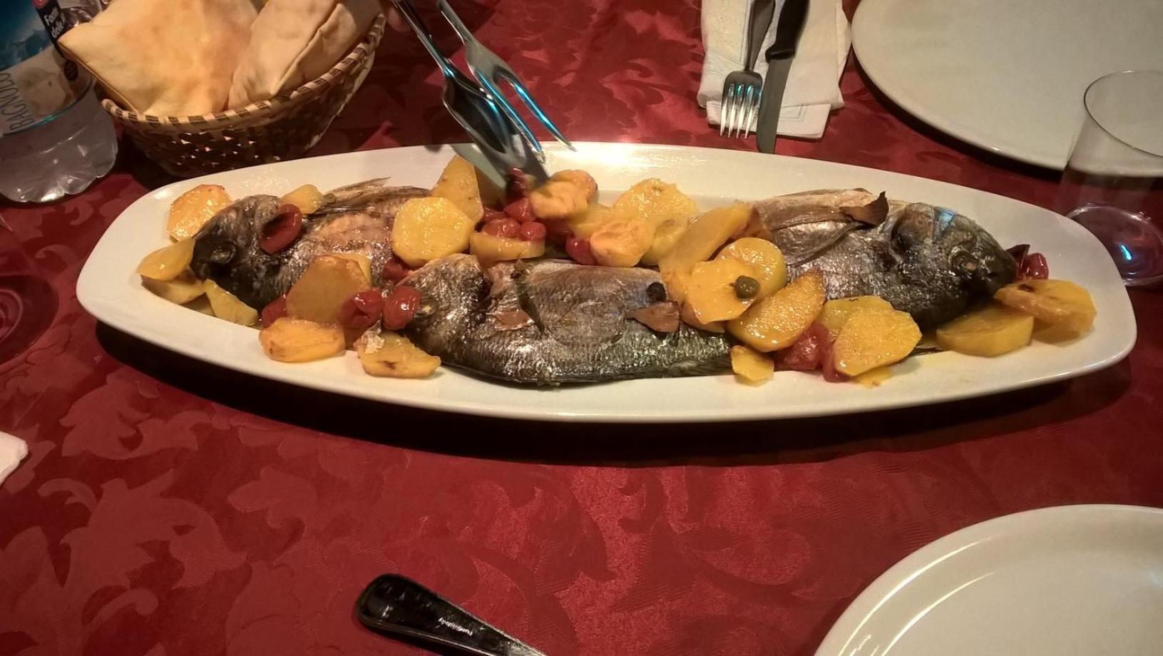 Agriturismo Il Melograno Riola Sardo Bagian luar foto